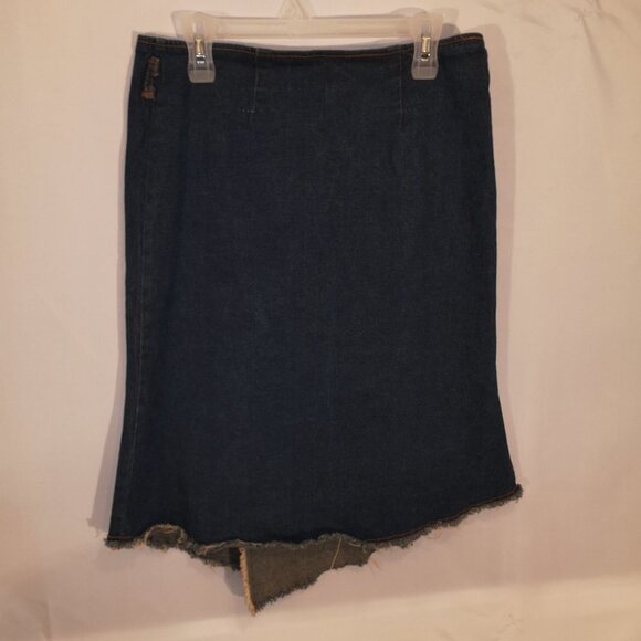 Digital Clothing Ladies Rough Hem Made In Canada Size Large Straight Jean Skirt - Picture 2 of 8